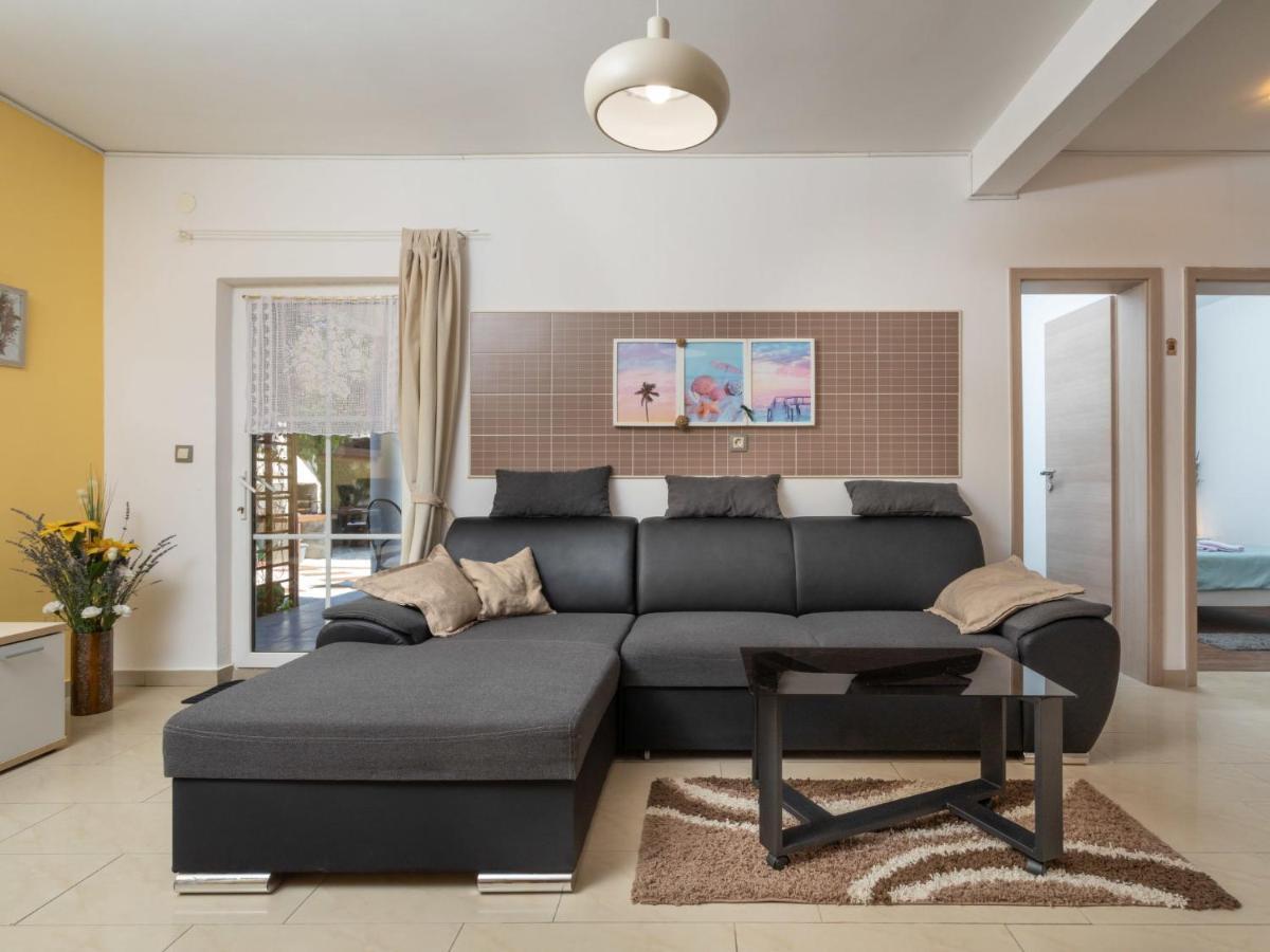 Holiday Home Mikac - Mlk136 By Interhome Dobrinj Extérieur photo