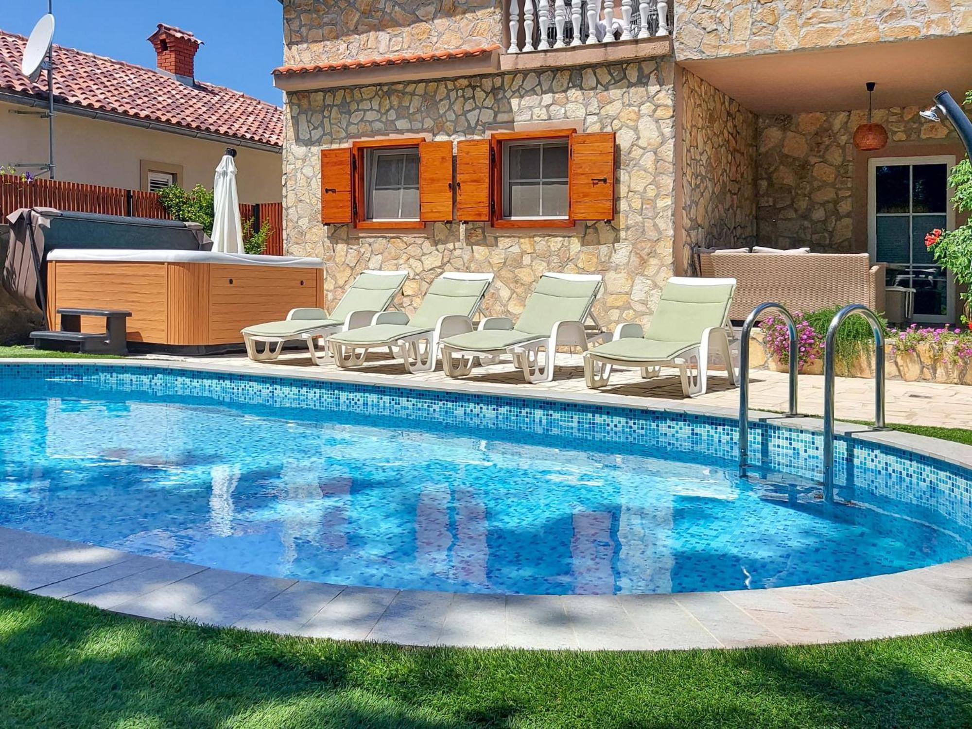 Holiday Home Mikac - Mlk136 By Interhome Dobrinj Extérieur photo